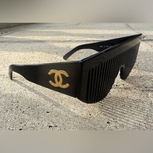 1993 Rare Chanel Black comb acetate sunglasses